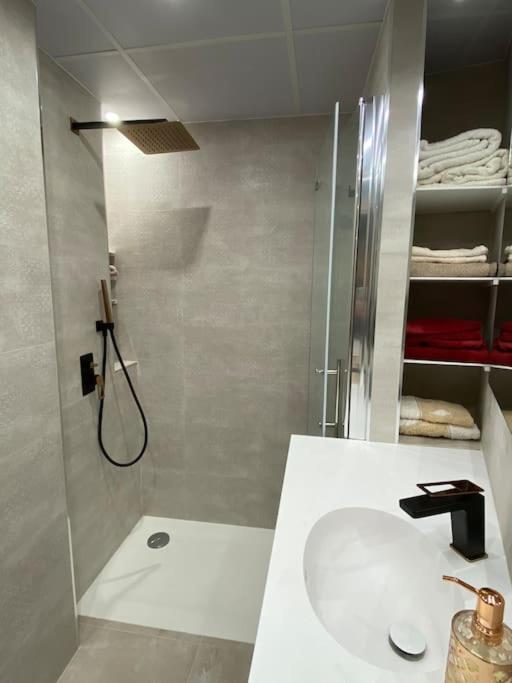 Acogedor Apartamento Con Acabados Primera Calidad Σαραγόσα Εξωτερικό φωτογραφία
